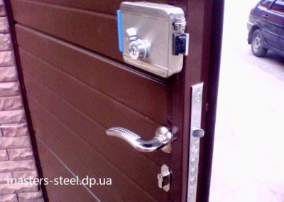 Калитка с врезкой замка